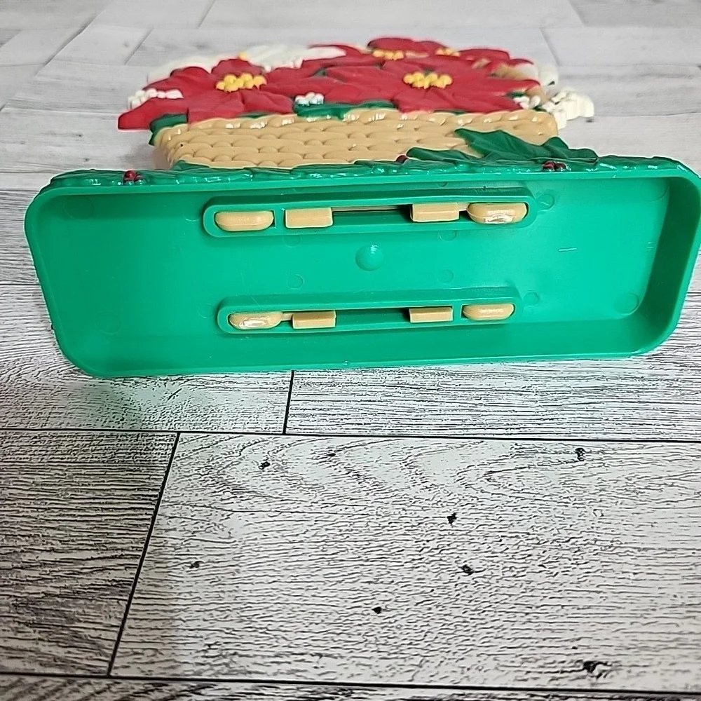 Vintage Avon Christmas Napkin Card Holder‎ POINSETTIA Basket Shape Hard Plastic